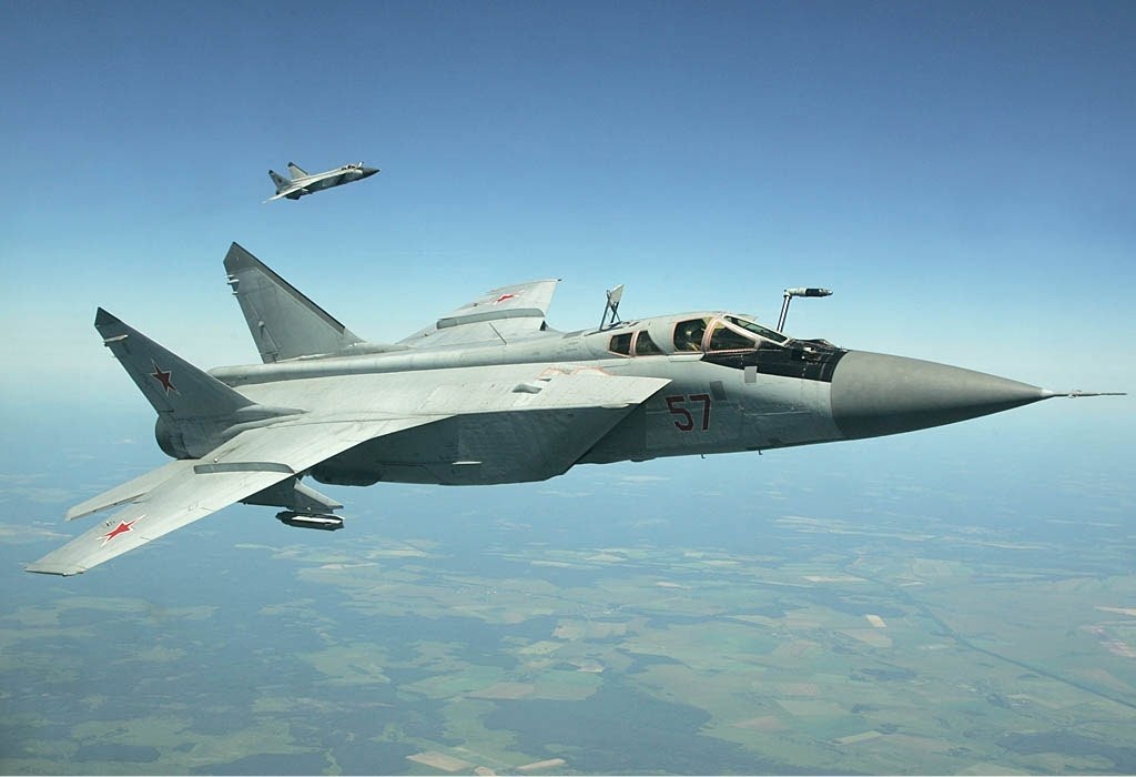 Ukrainsk natteaktion rammer russisk luftbase: To kampfly sat ud af spil