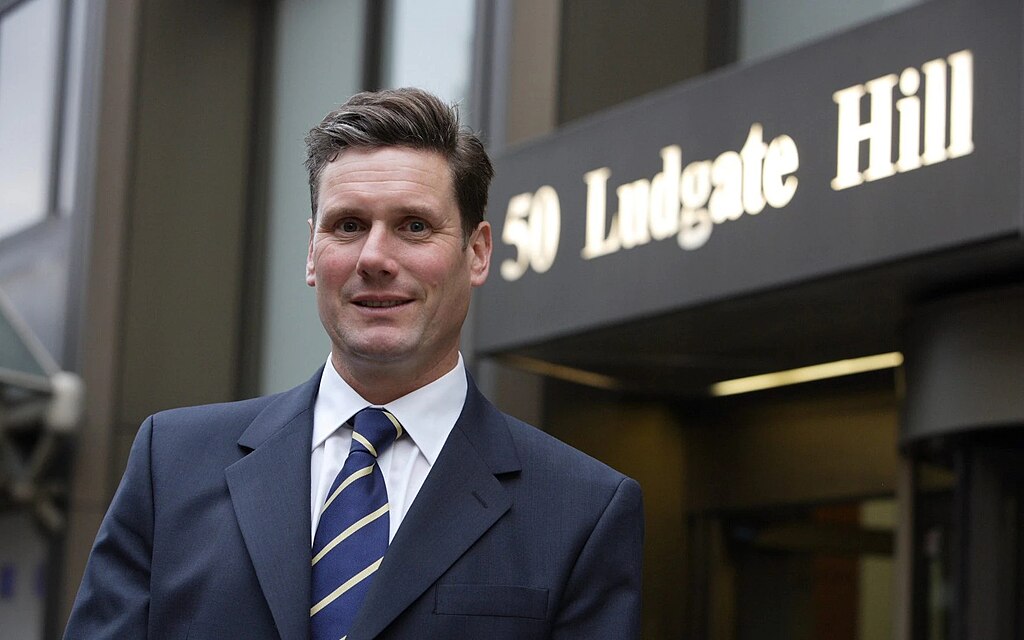 Starmer lancerer ‘Brit card’: Alle arbejdende voksne skal have digital ID