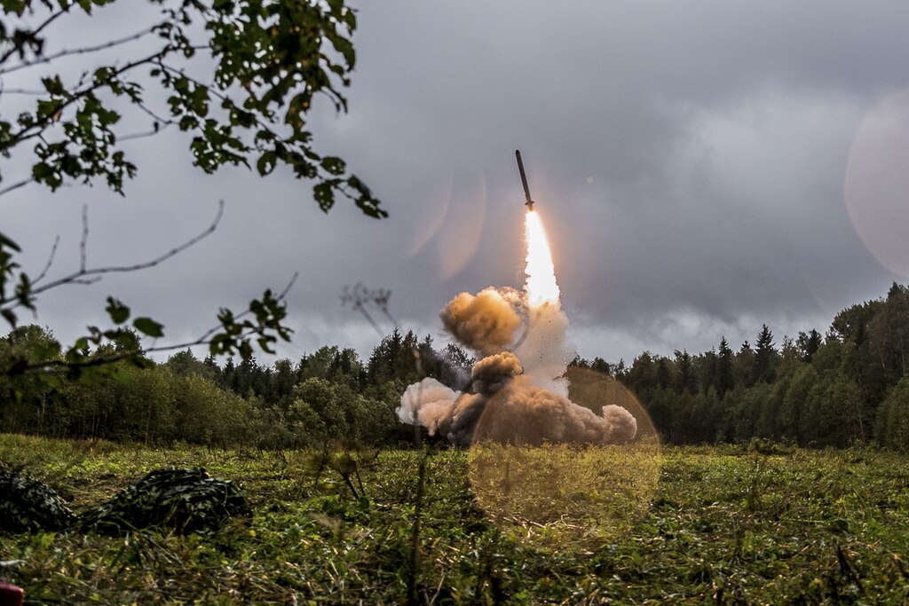 Russisk Iskander rammer humanitær mission i Chernihiv