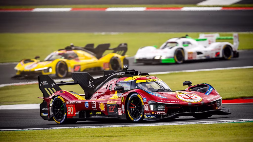 Nicklas Nielsen og Ferrari stærkt udfordret i VM-løb på Fuji
