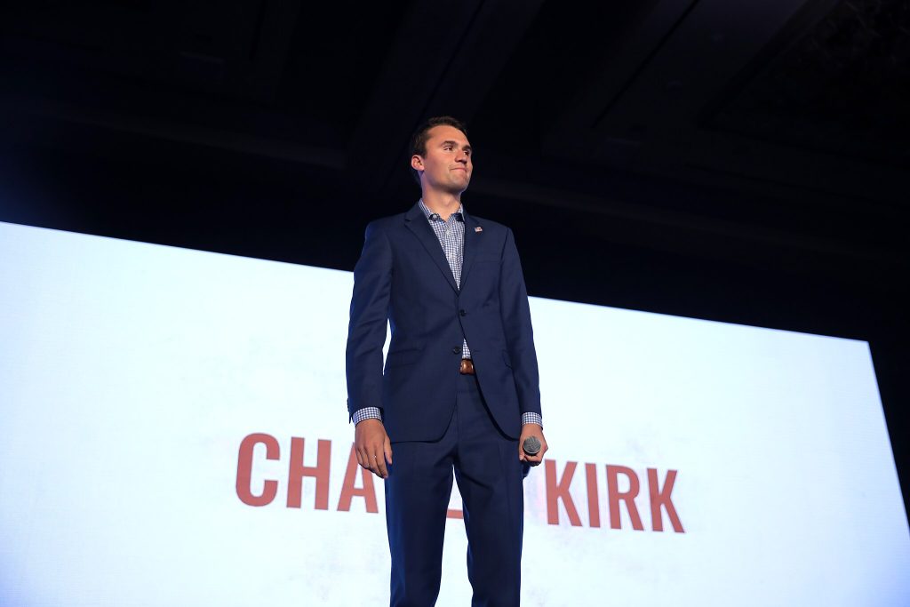FBI finder riffel i jagt på Charlie Kirks drabsmand