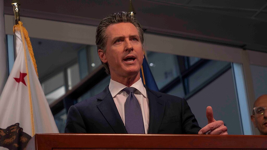 Newsom i åben krig med Trump: “Dette er et misbrug af magt”