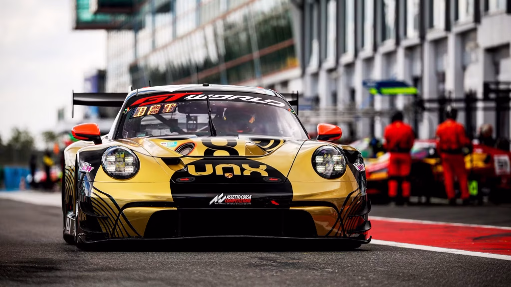 Bastian Buus hasteindkaldt til GT World Challenge-finale