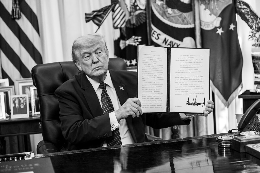 Trumps kulplan kan bruge midler fra ren energipulje