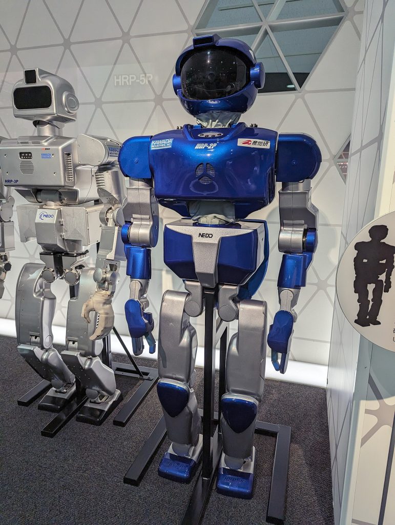 AI-robot i klasseværelset udløste debat om dataprivatliv og lærerrollen