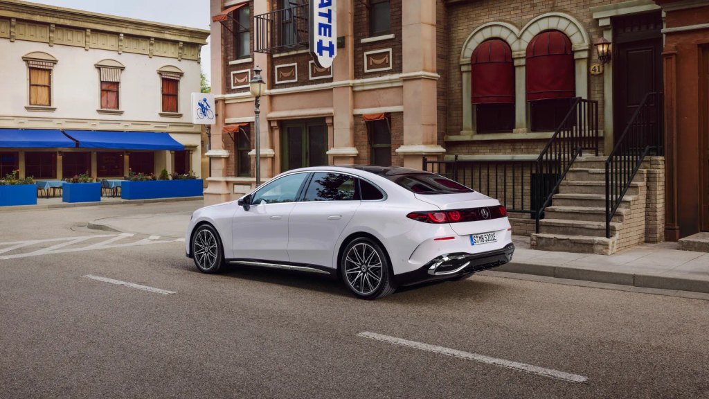Mercedes-Benz sender elektrisk C-Klasse til Danmark med op til 761 km rækkevidde