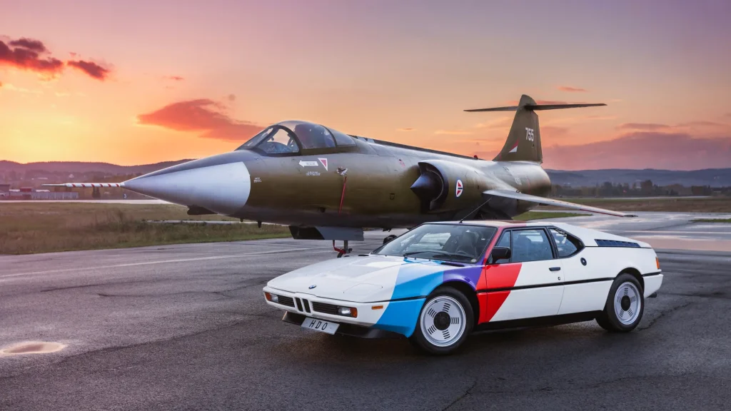 38 BMW-ikoner samles i Nærum – fra Dixi og M1 til moderne klassikere